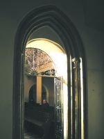 Gotycki  portal kaplicy św. M. Grodzieckiego, fot. z 2006 r.